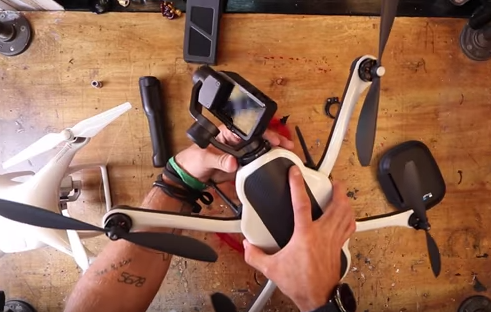 GoPro初のドローンKarmaが発売。安全性でMavic proがおすすめかな。