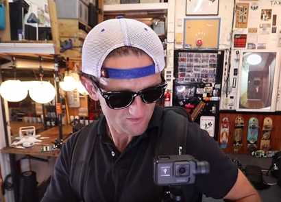 GoPro初のドローンKarmaが発売。安全性でMavic proがおすすめかな。