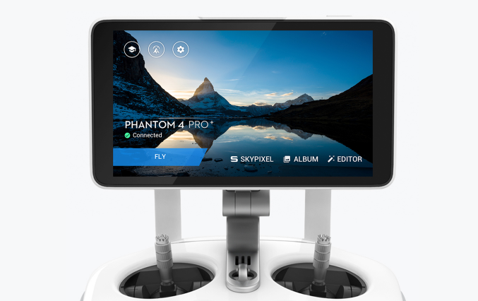 機能と安全性を強化したPhantom4proの実力|ファントム4と徹底比較してみた!