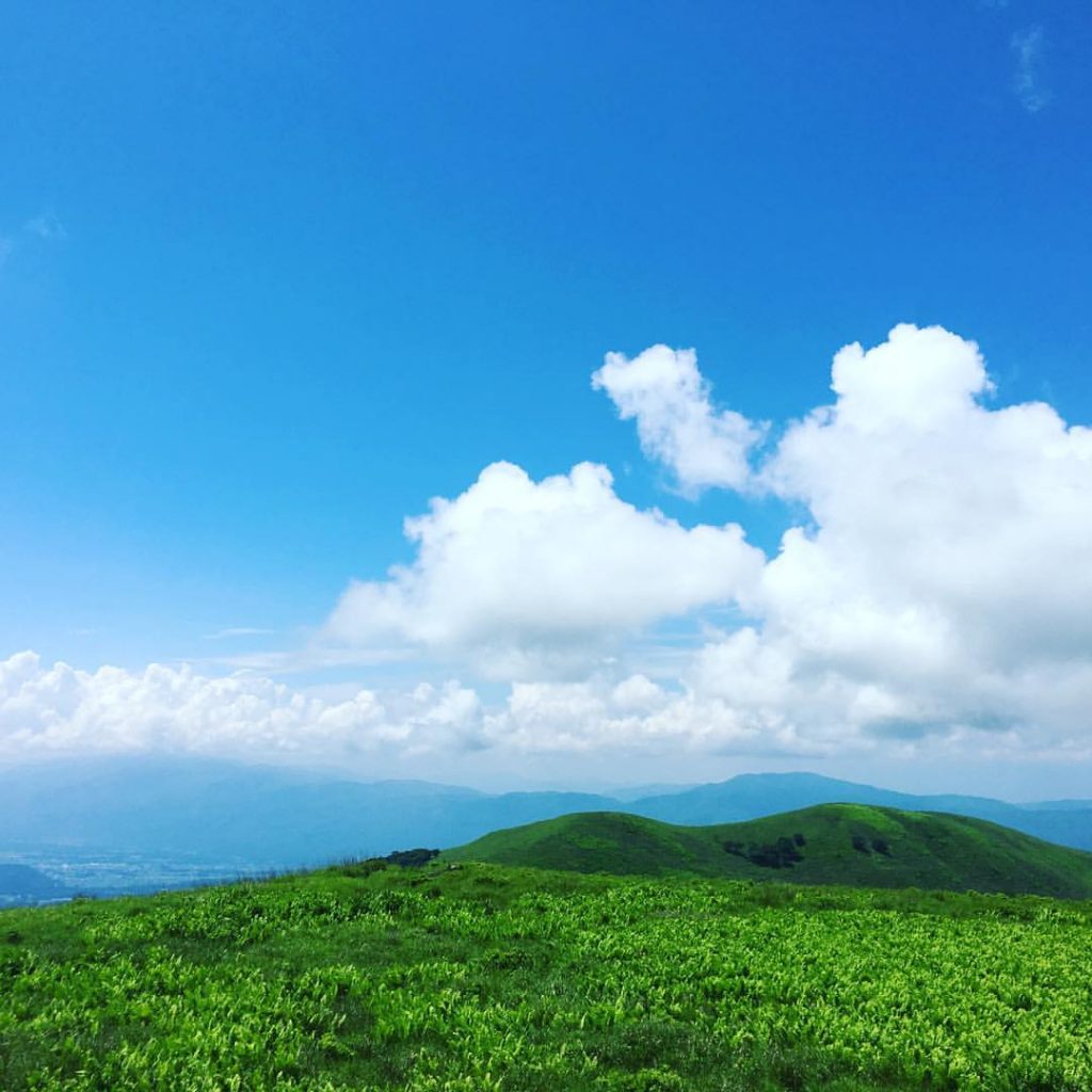 長野ドローン空撮|まるで天国!霧ヶ峰高原&ビーナスラインの絶景に出会う旅