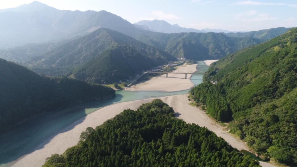 和歌山ドローン空撮|出張で和歌山県にきています。