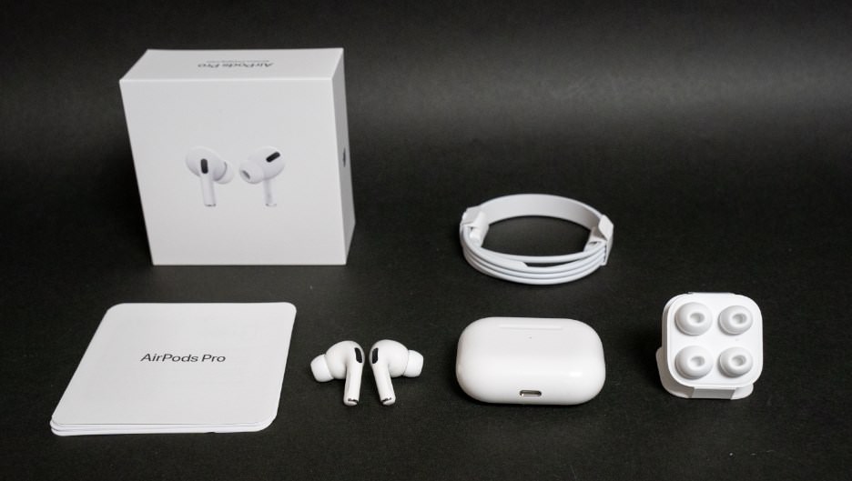 AirPods Pro (第一世代) 付属品付き