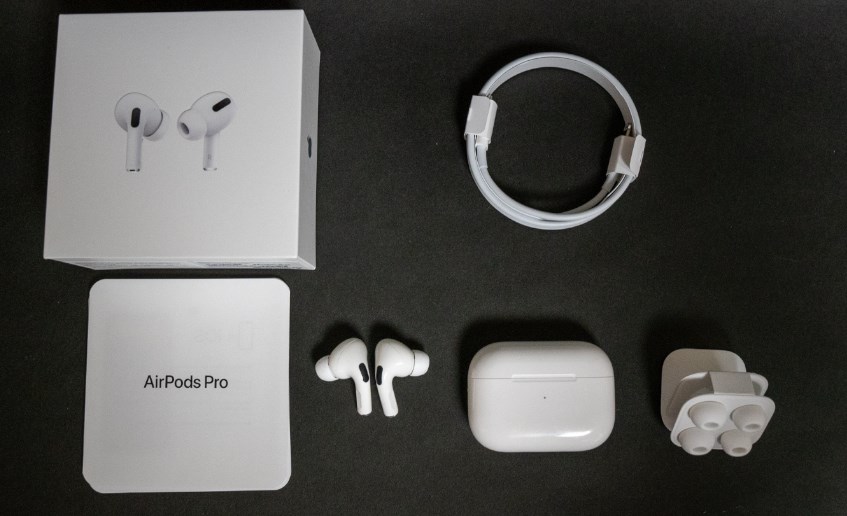 『AirPods Pro（エアポッズ）』の使い方（初期設定等）を丁寧に紹介する