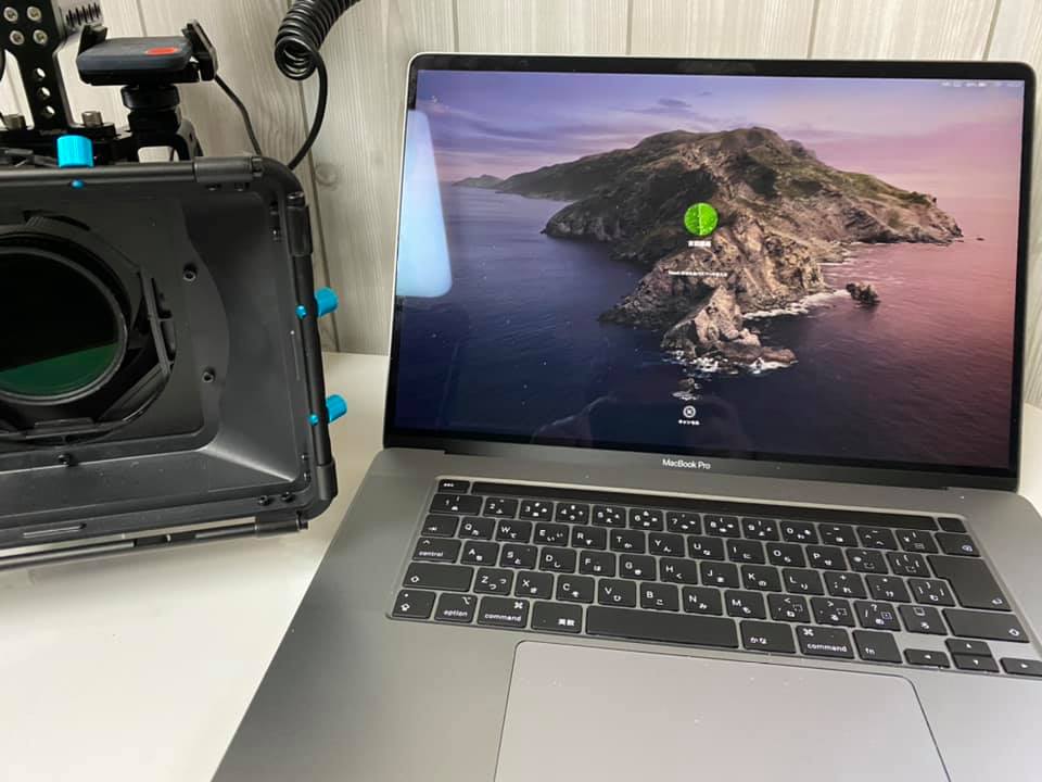 コスパ優先 Macbook Pro16インチ を動画編集向けにカスタムしてみた ドローン ウォーカー